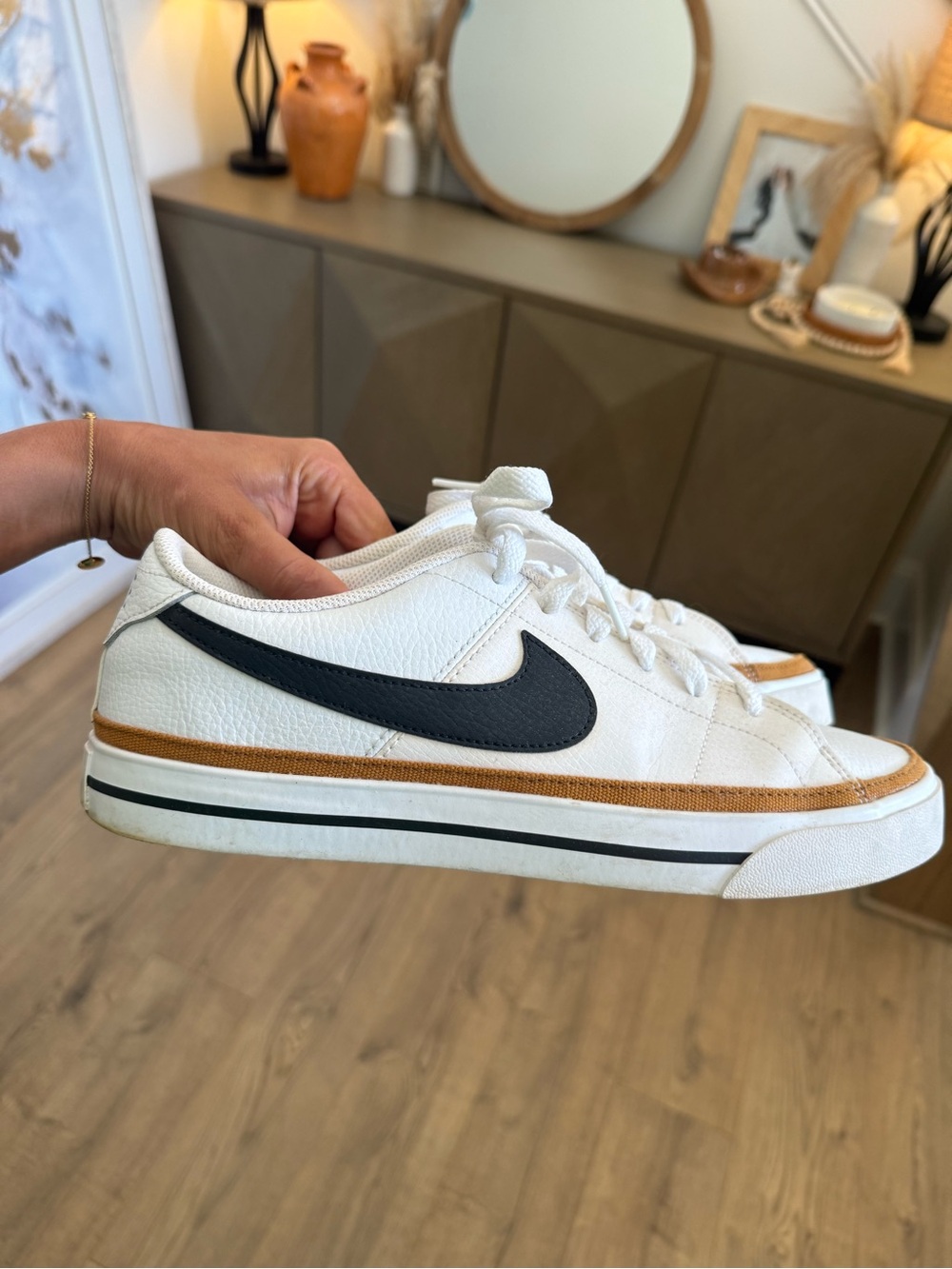 Nike Men’s Court Legacy White Sneaker